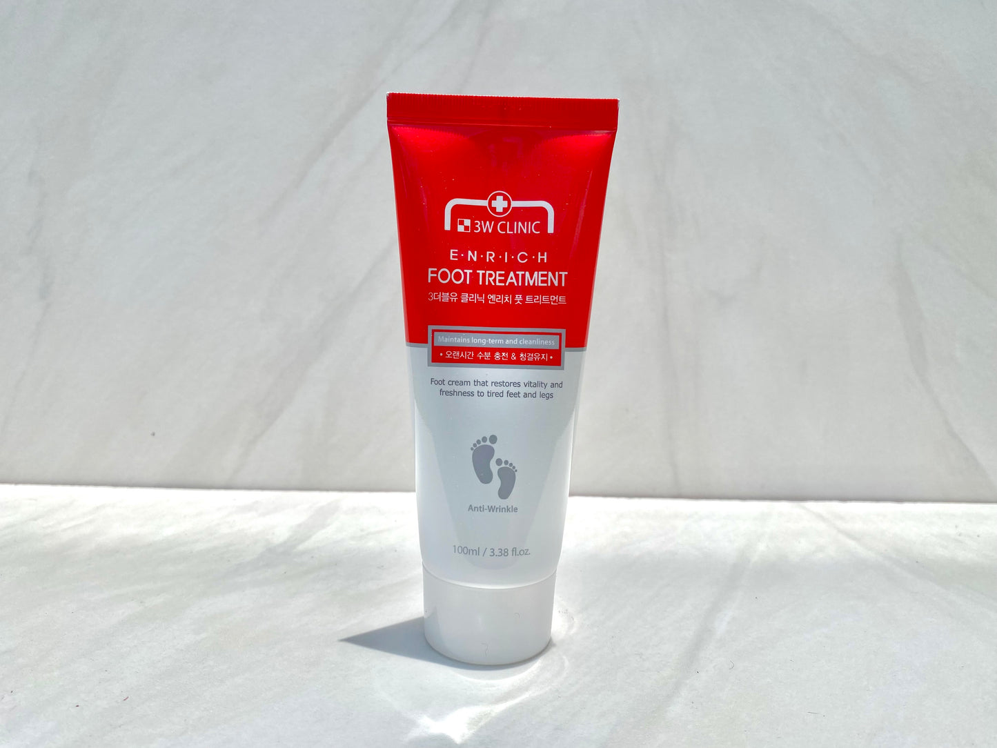 3W CLINIC ENRICH FOOT TREATMENT
